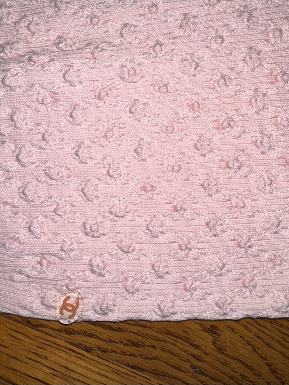CHANEL Pink Knit Top CC Logo Short Sleeve Sweater IT 38 - Picture 4 of 8